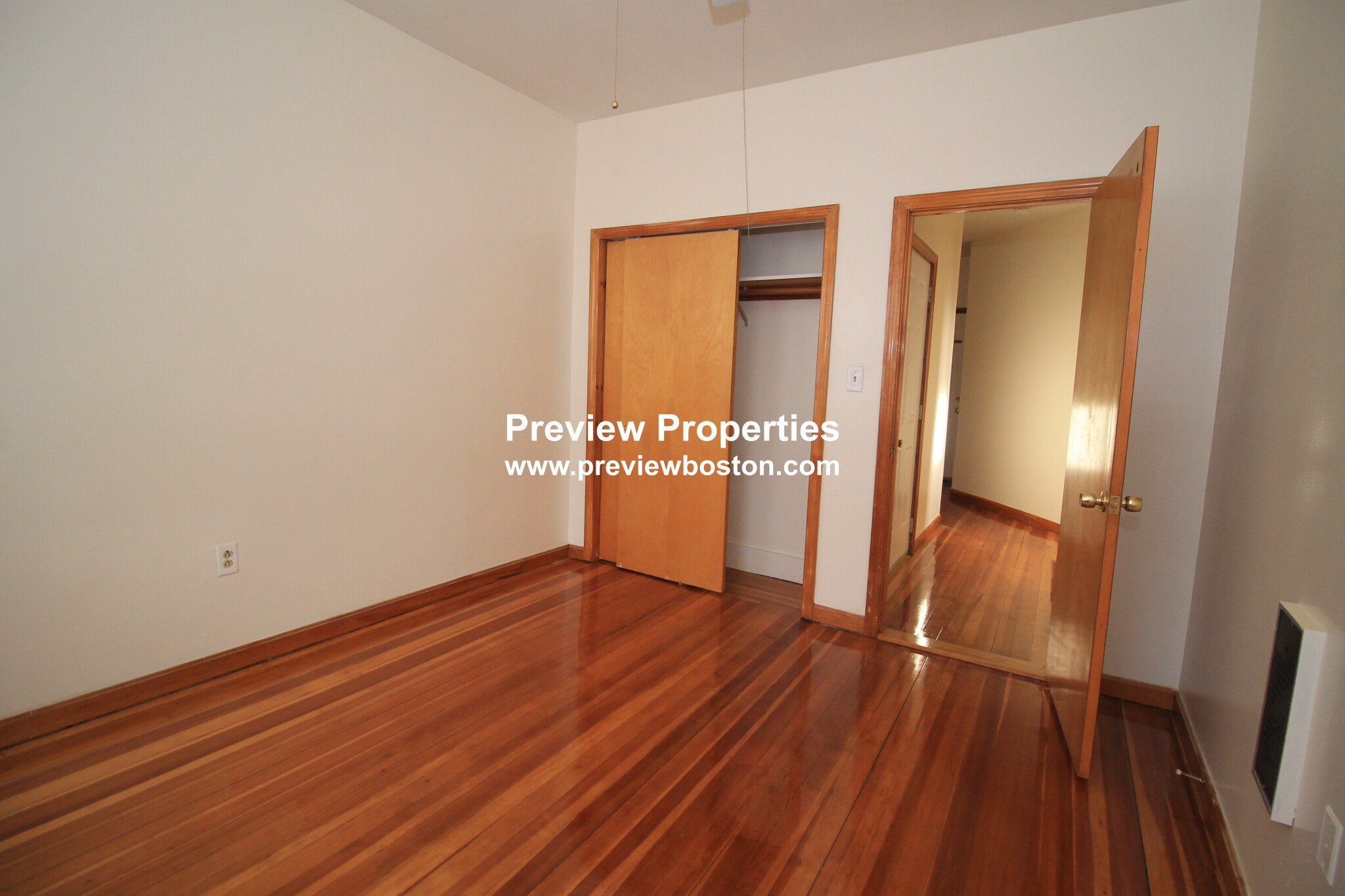 369 Centre St, Jamaica Plain