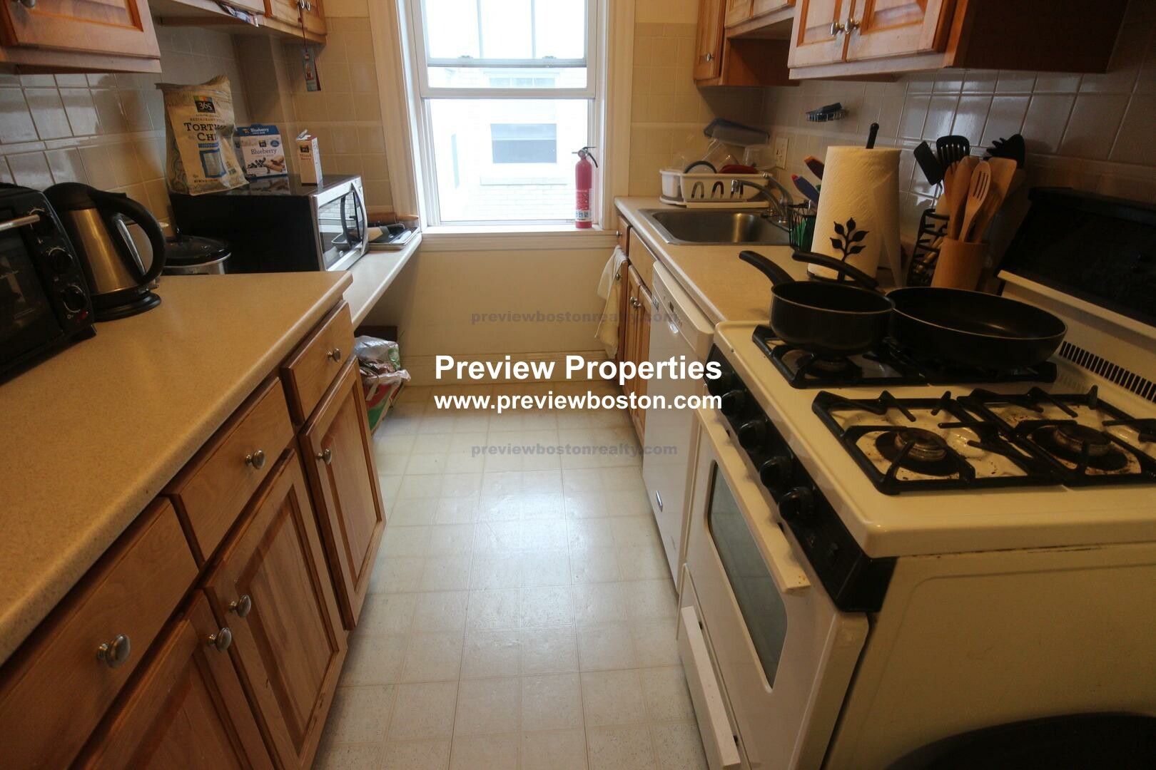 10 Melvin Ave, Brighton