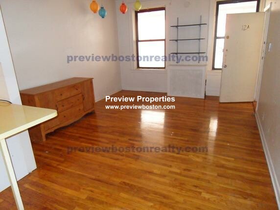 153 Brighton Ave, Allston