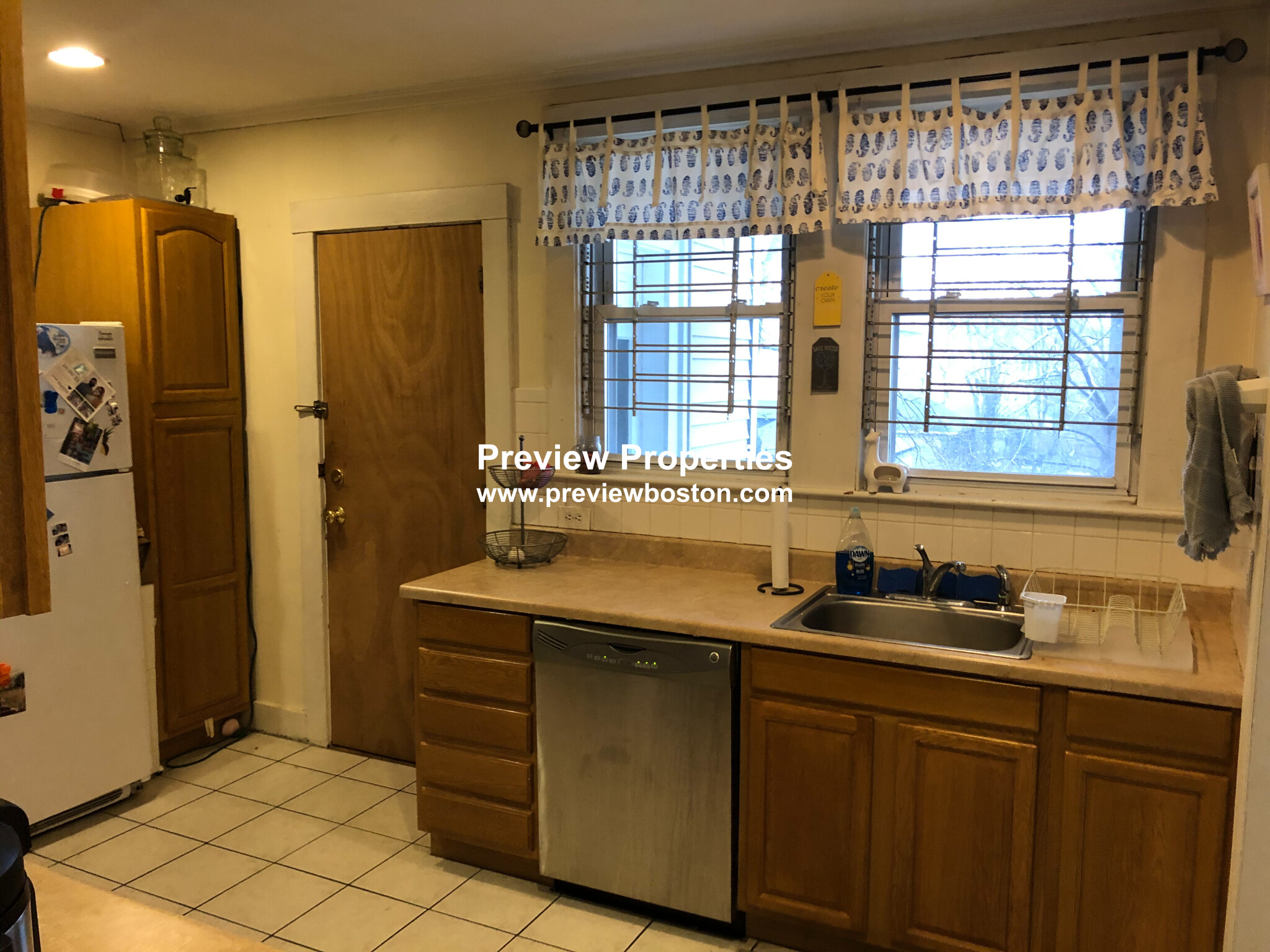 24 Claymoss Rd, Brighton