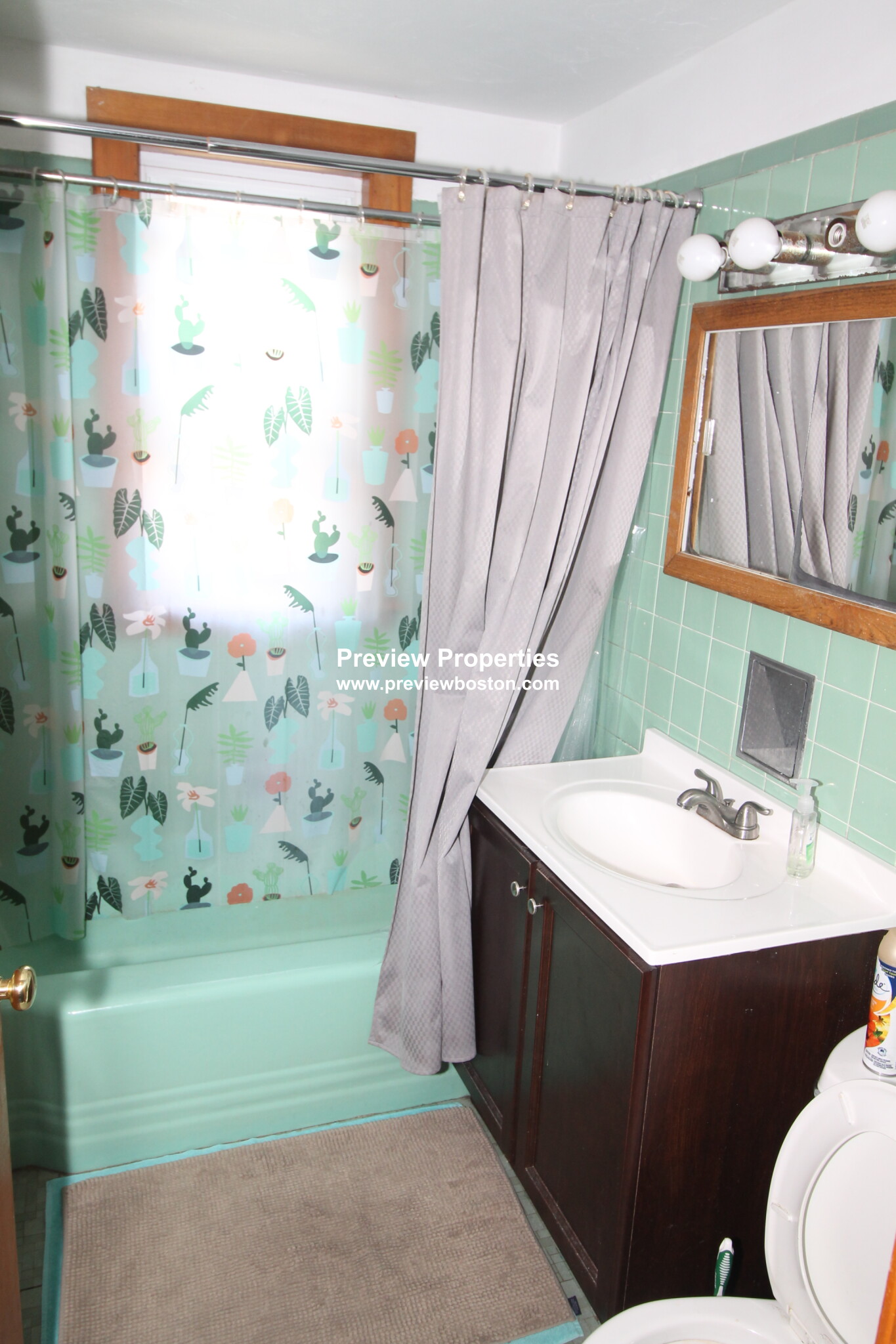 5 bed, 2 bath apartment for rent at 19 Priscilla Rd Unit 2, Brighton — photo 25 of 37