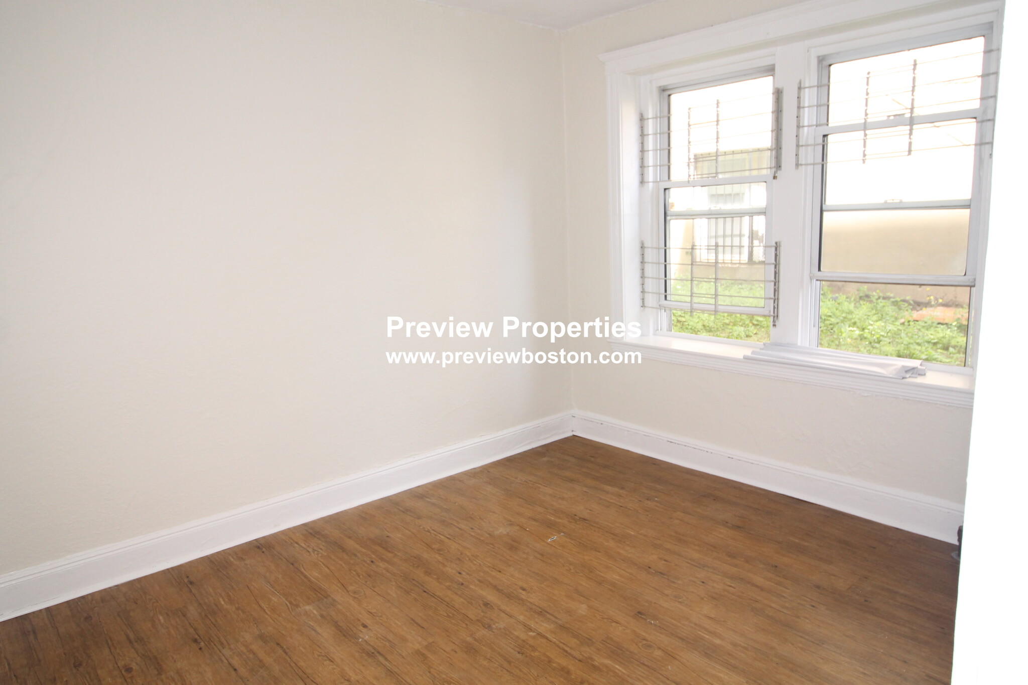 1810 Commonwealth Ave, Brighton