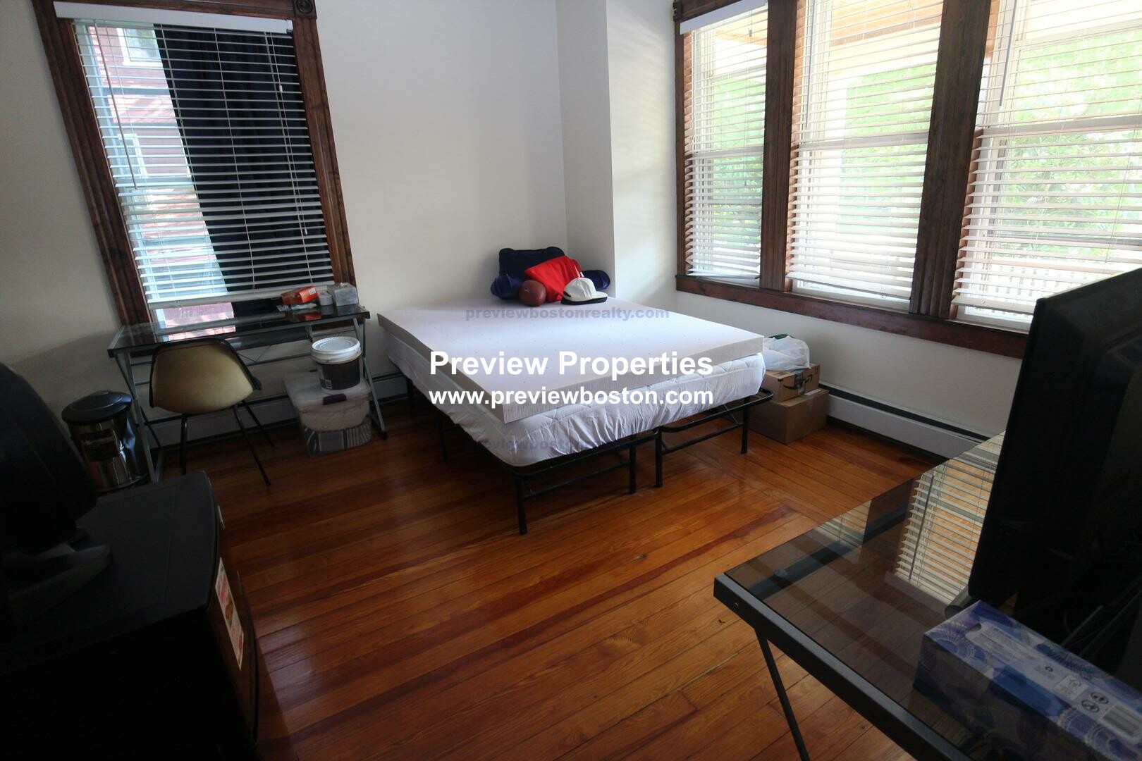 4 bed, 2.5 bath apartment for rent at 173 Babcock St Unit 1, Brookline — photo 9 of 16