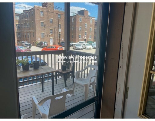 12 Royce Rd, Allston