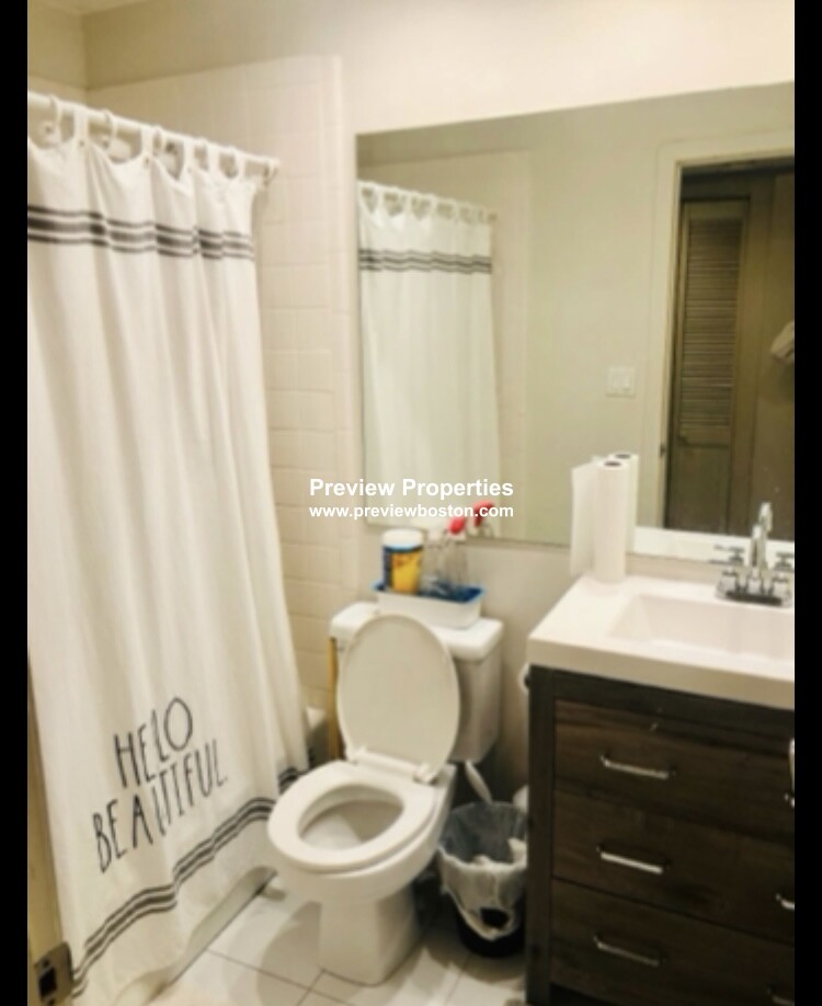 3 bed, 2.5 bath apartment for rent at 85 Brainerd Rd Unit TH1, Allston — photo 5 of 9