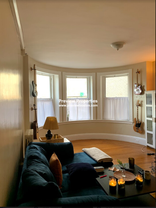 1 bed, 1 bath apartment for rent at 1477 Beacon St Unit 10, Brookline — photo 31 of 41