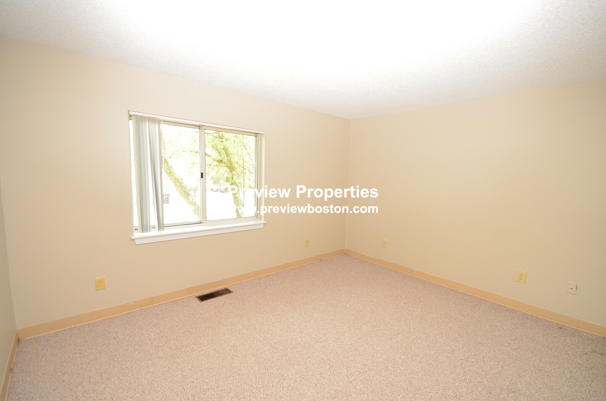 144 North Beacon St, Brighton