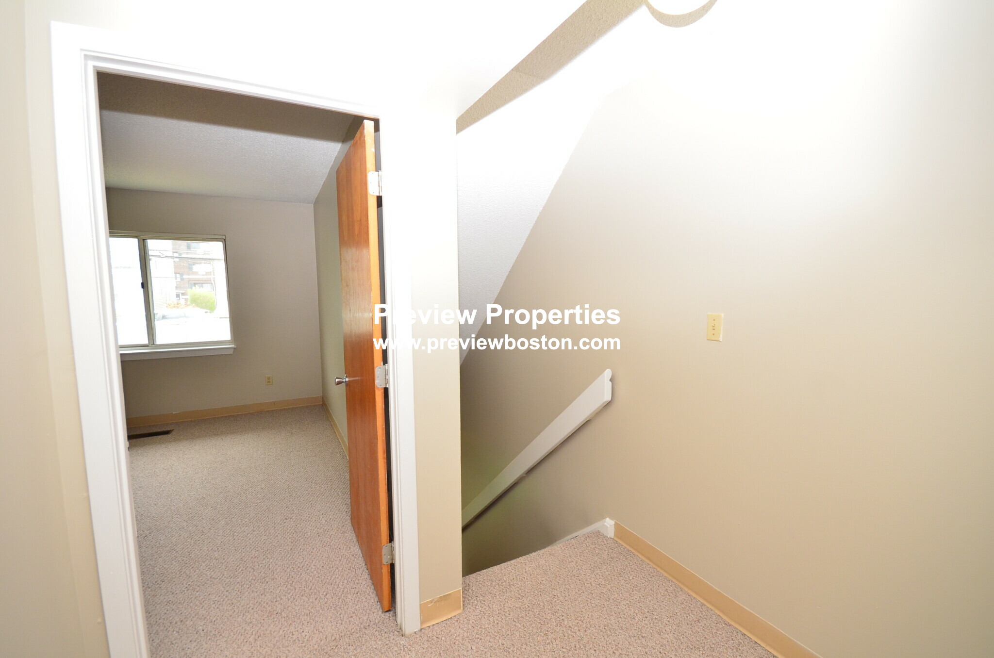 144 North Beacon St, Brighton