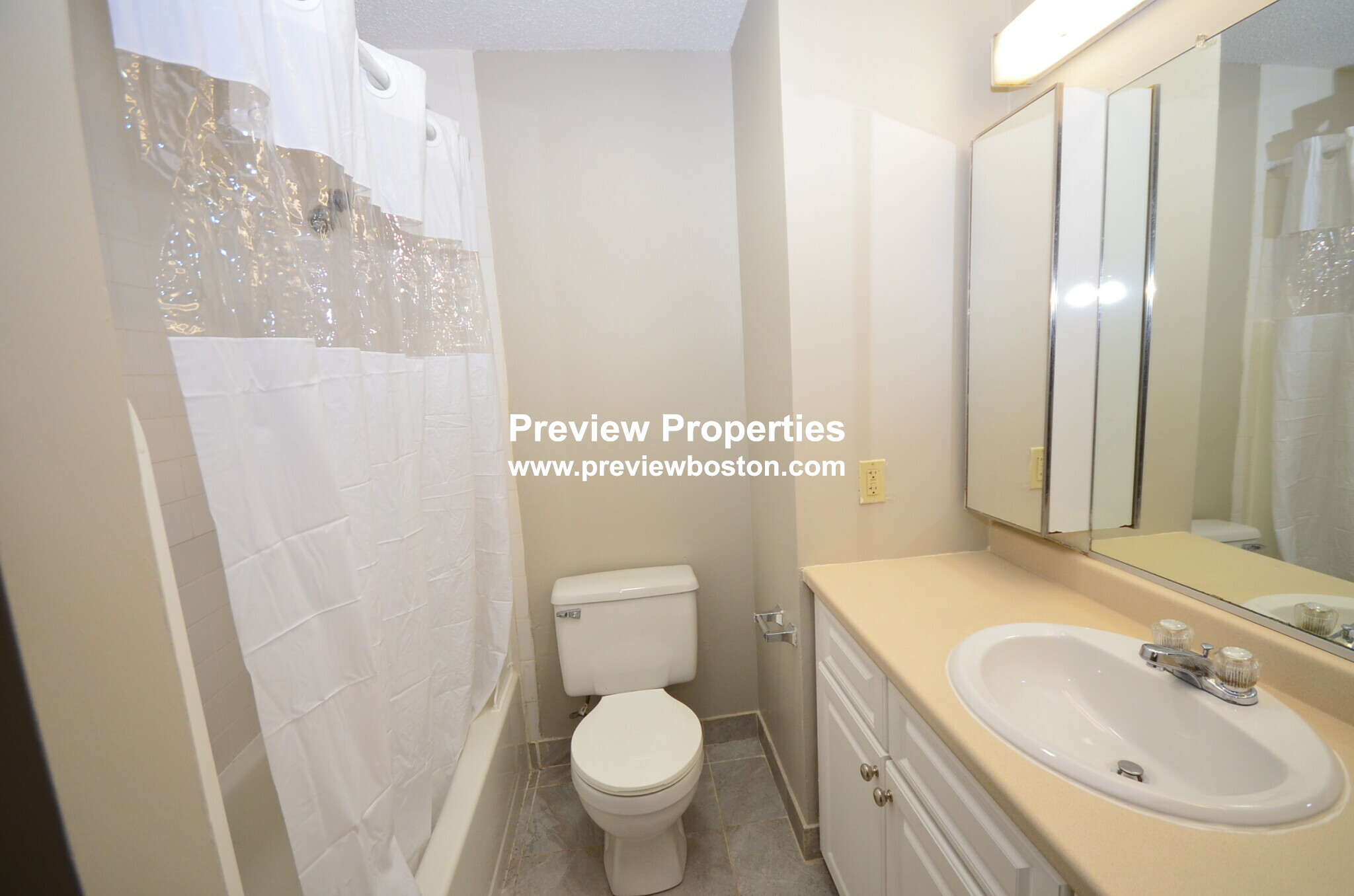 144 North Beacon St, Brighton