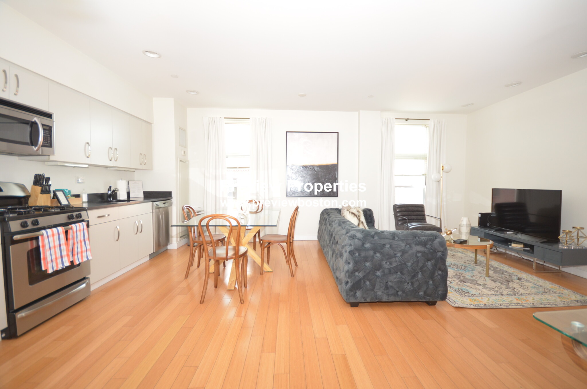 601 Albany St, South End