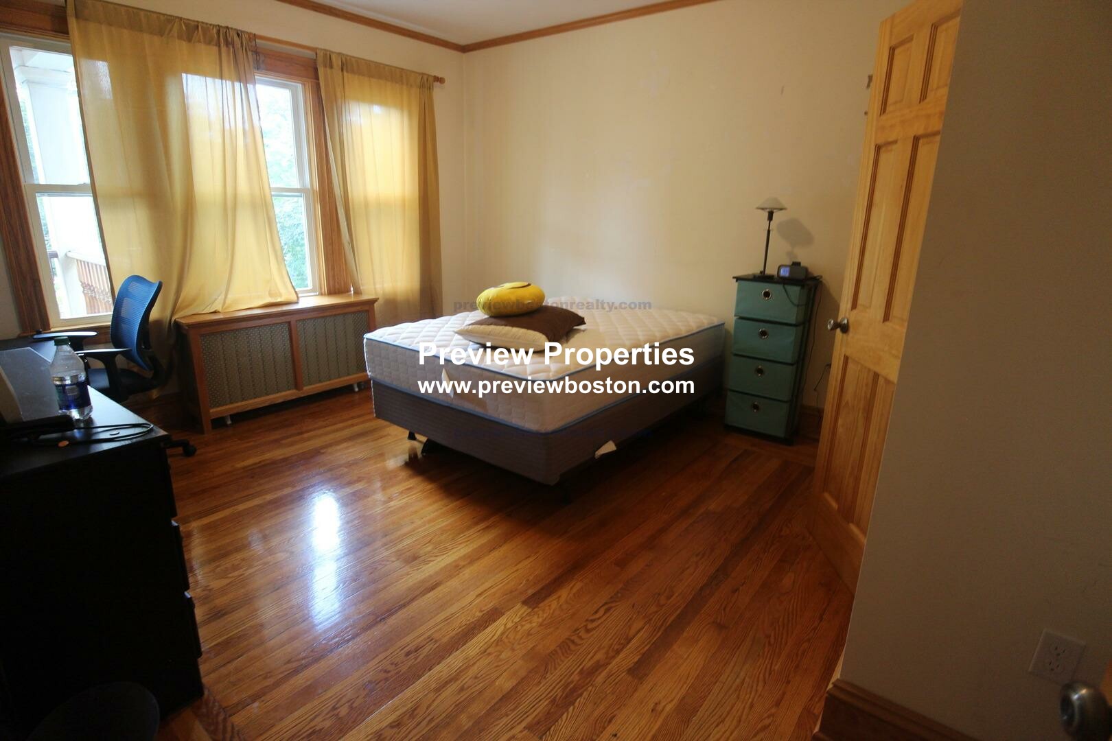 124 Columbia St, Brookline Hills