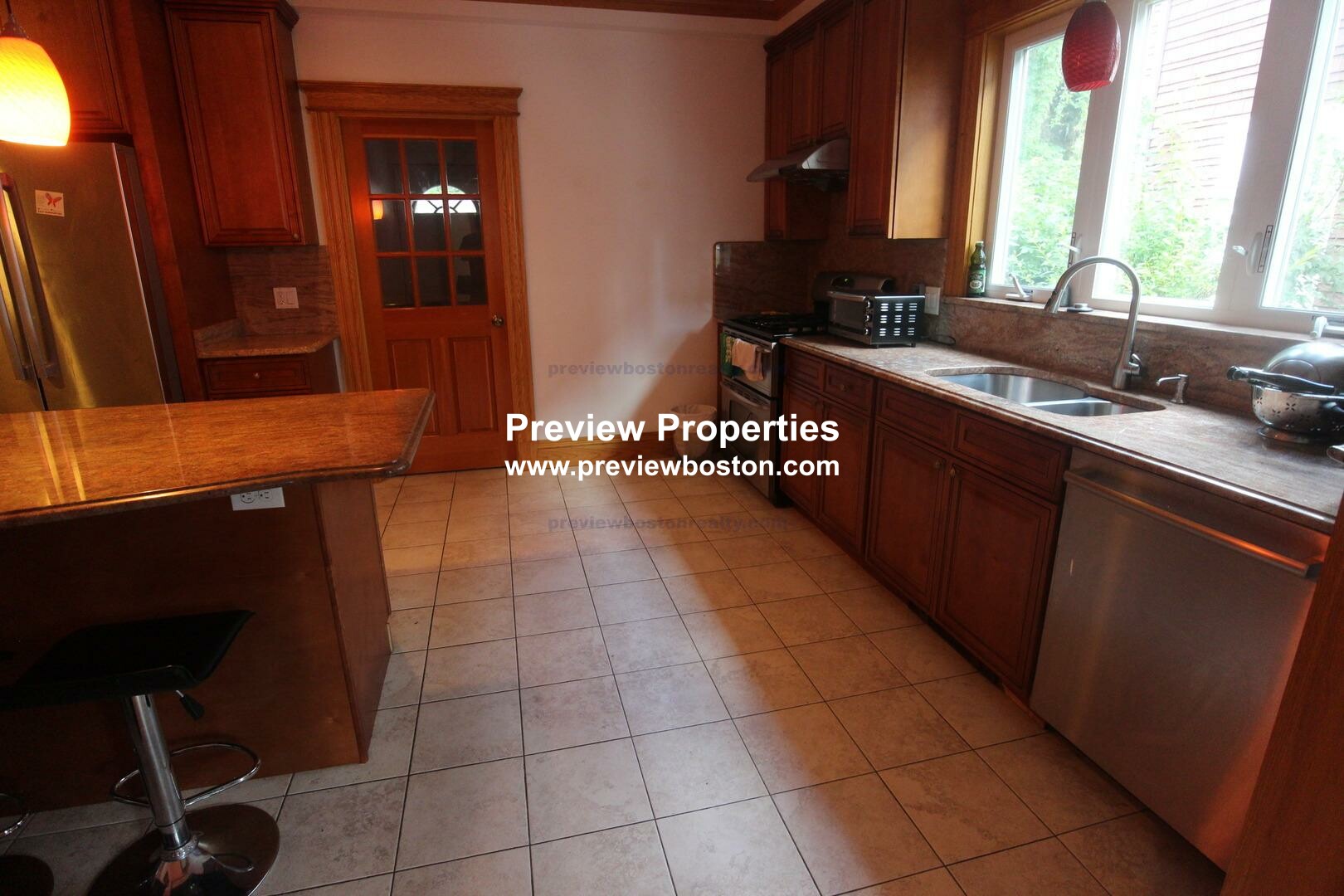 124 Columbia St, Brookline Hills