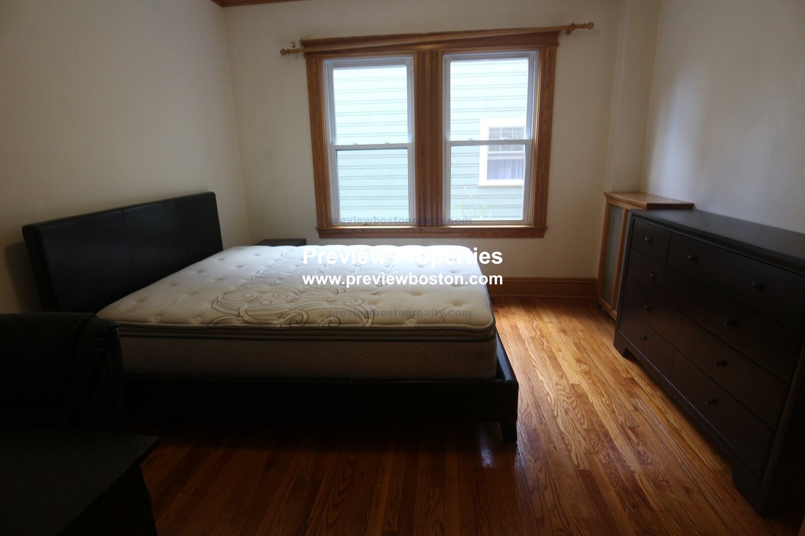 124 Columbia St, Brookline Hills