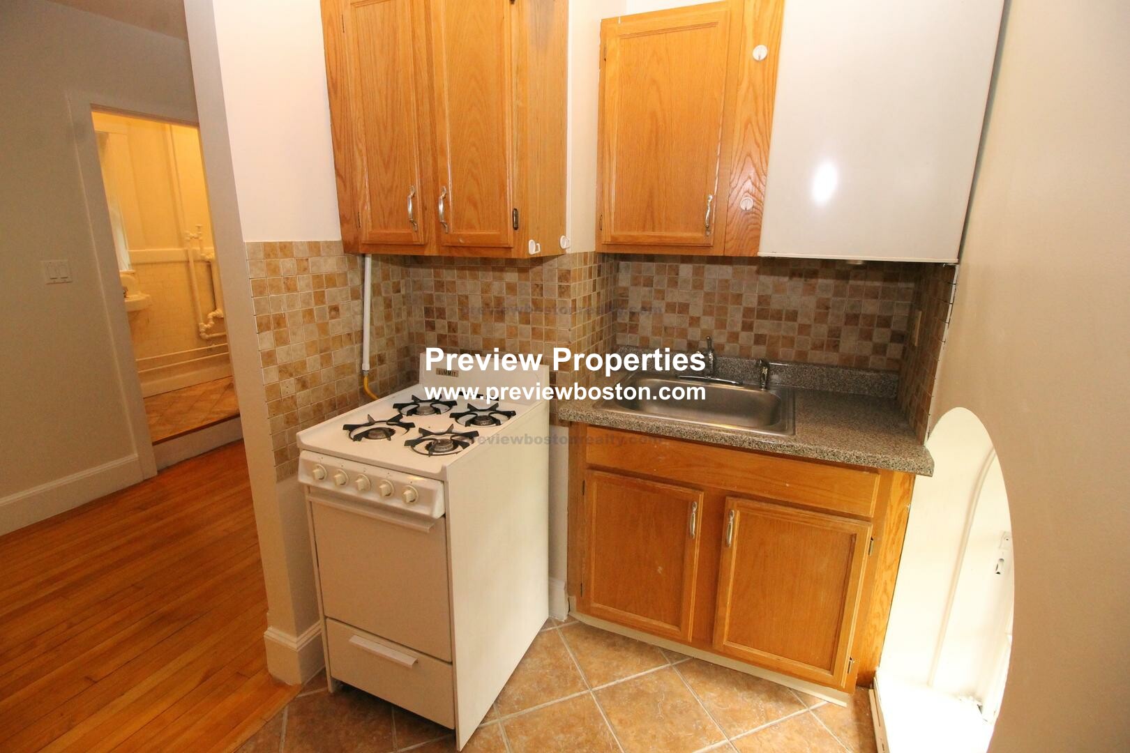 57 Cummings Rd, Brighton