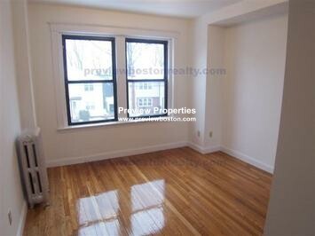 23 Cummings Rd, Brighton