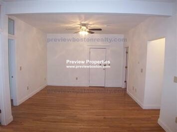 23 Cummings Rd, Brighton