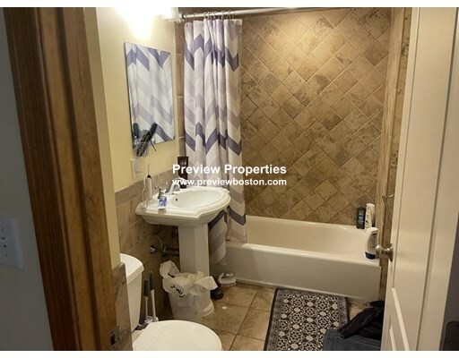 32 Arden St, Allston