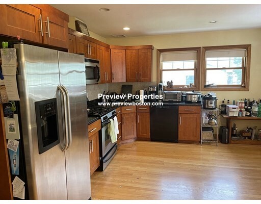 32 Arden St, Allston