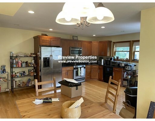 32 Arden St, Allston