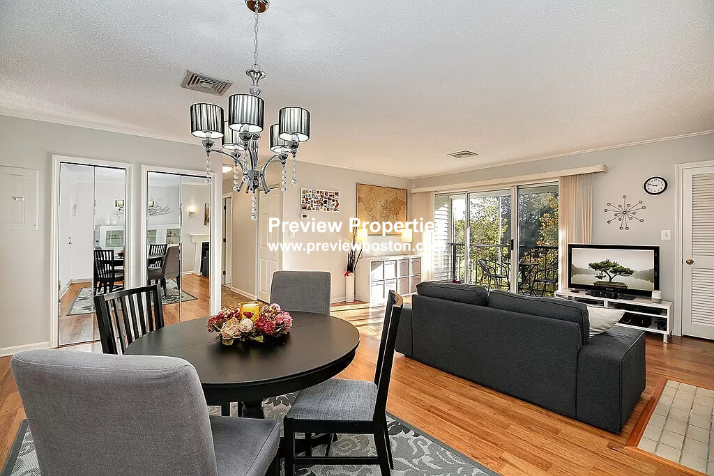 2 bed, 2 bath apartment for rent at 416 Grove St Unit B3, Newton — photo 4 of 22