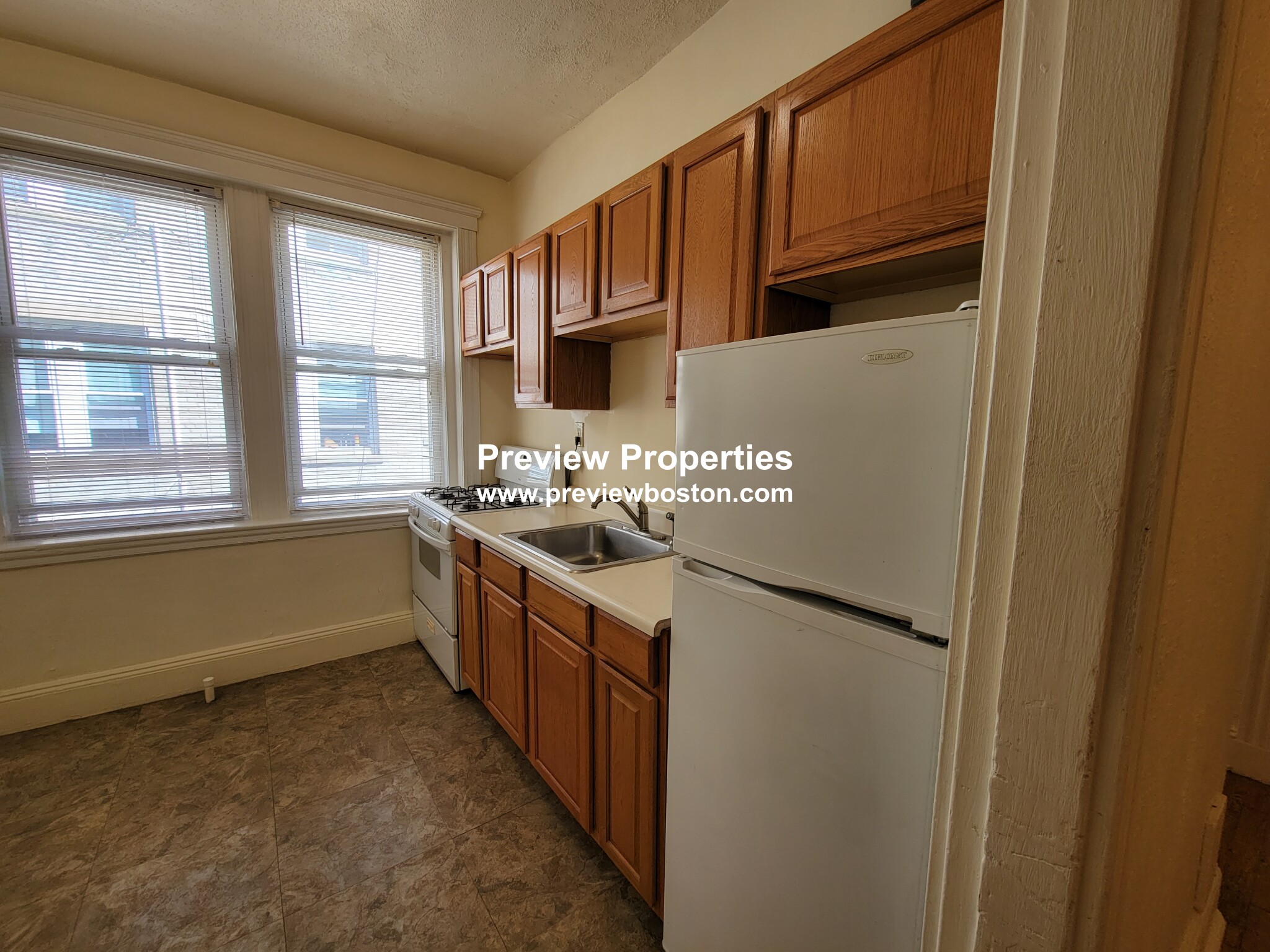 1691 Commonwealth Ave, Brighton