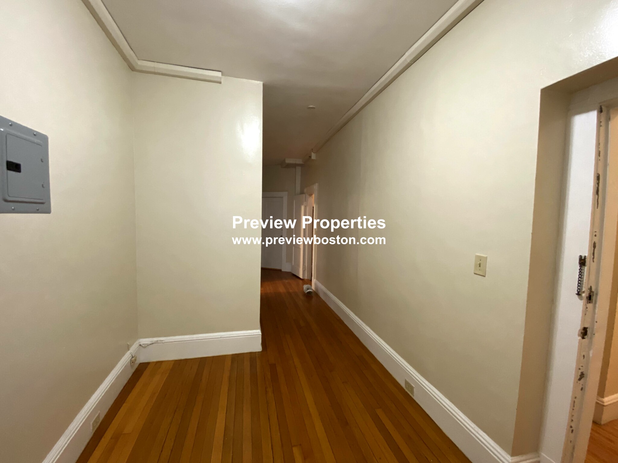 1 bed, 1 bath apartment for rent at 1477 Beacon St Unit 10, Brookline — photo 8 of 41
