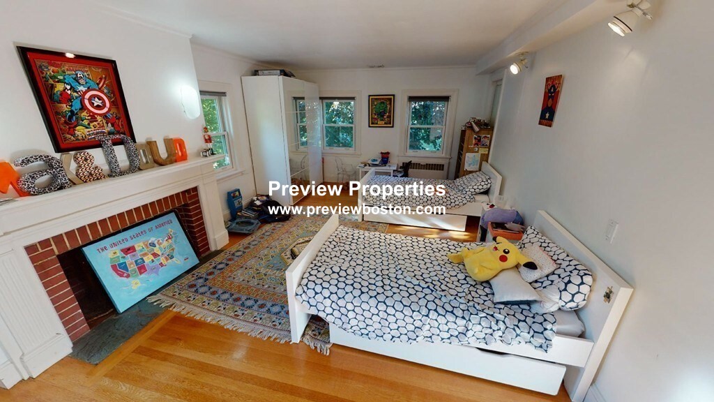 6 bed, 4+ bath apartment for rent at 12 Surrey Rd Unit 0, Newton — photo 12 of 31