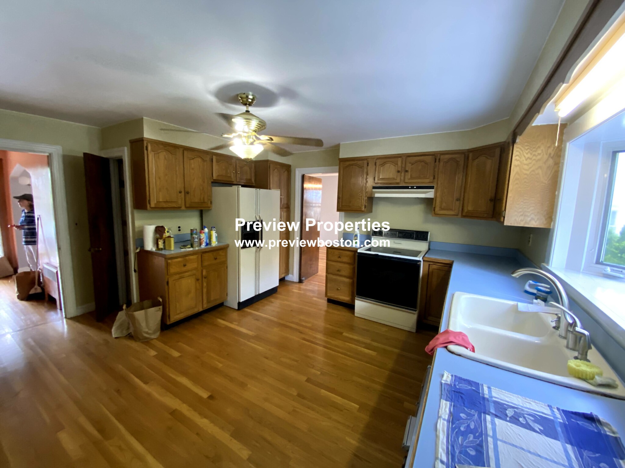 3 bed, 1 bath apartment for rent at 7 Allen Rd Unit 0, Brighton — photo 3 of 21