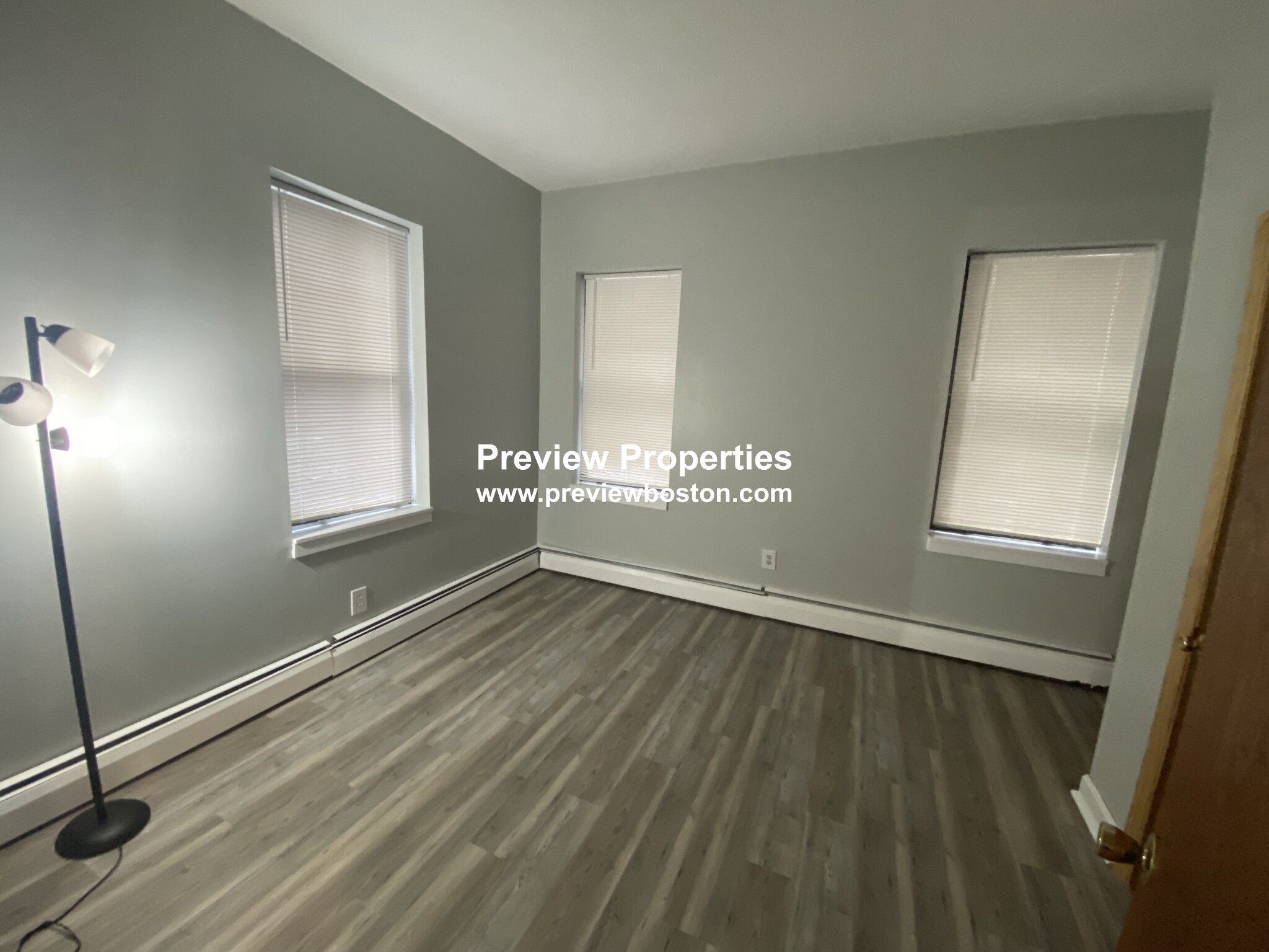 1880 Commonwealth Ave, Brighton