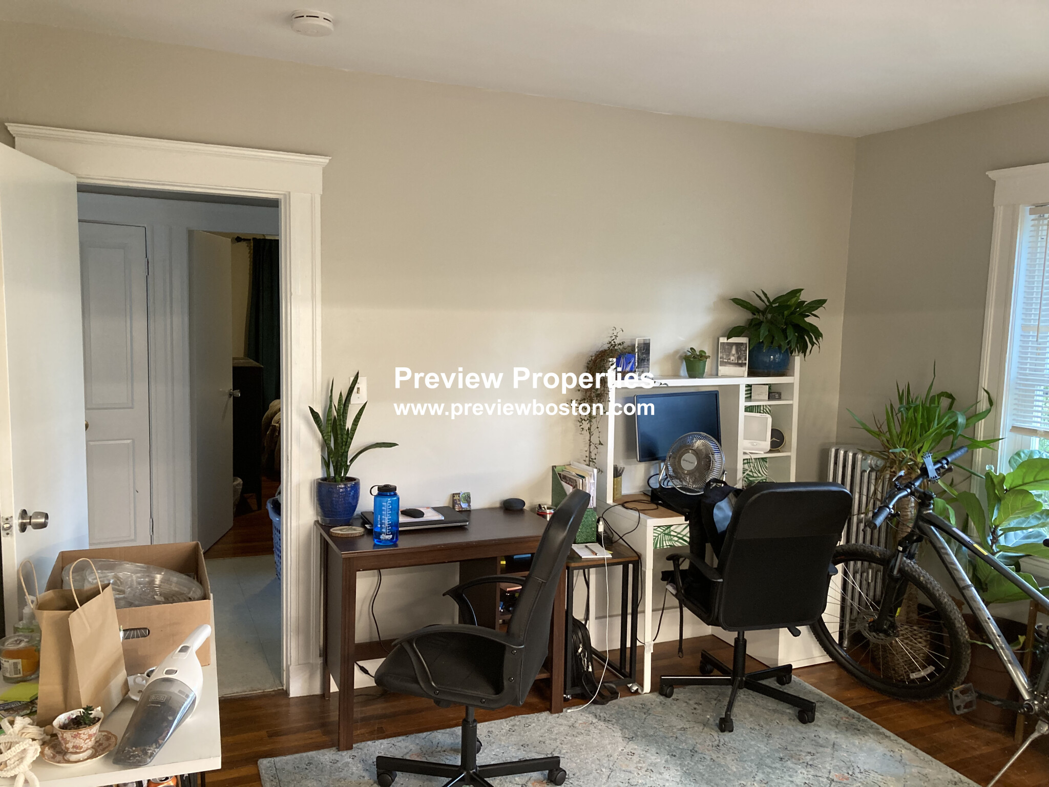 2 bed, 1 bath apartment for rent at 8 Woodside Ave Unit 2, Jamaica Plain — photo 3 of 11