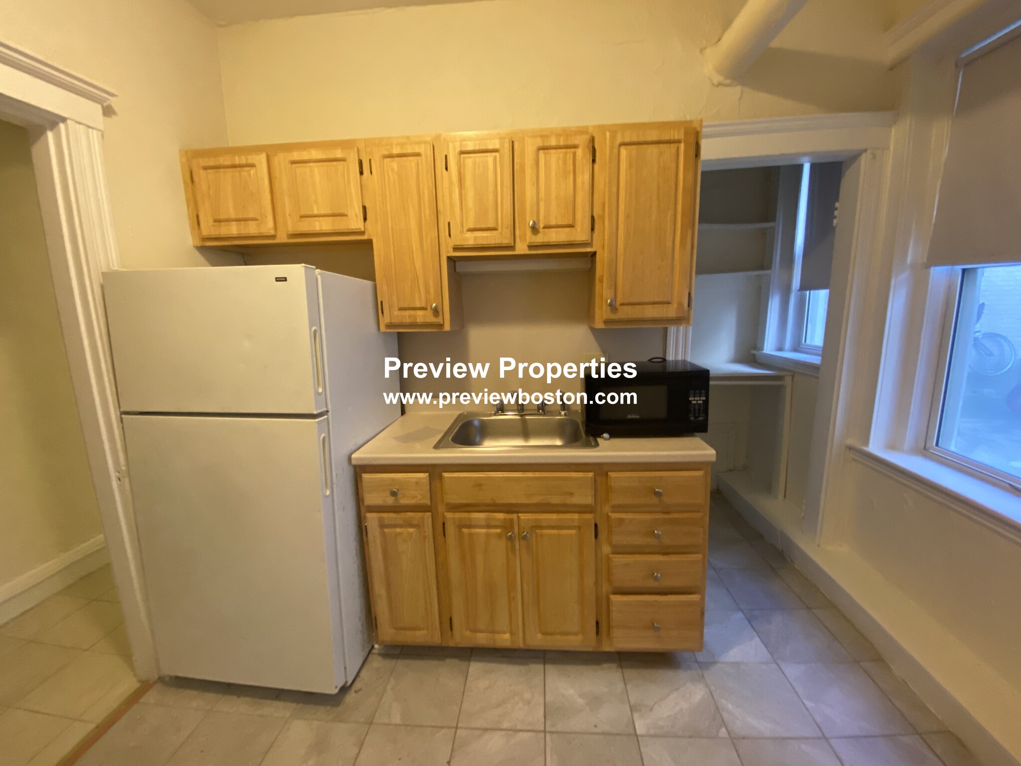 127 Washington St, Brighton