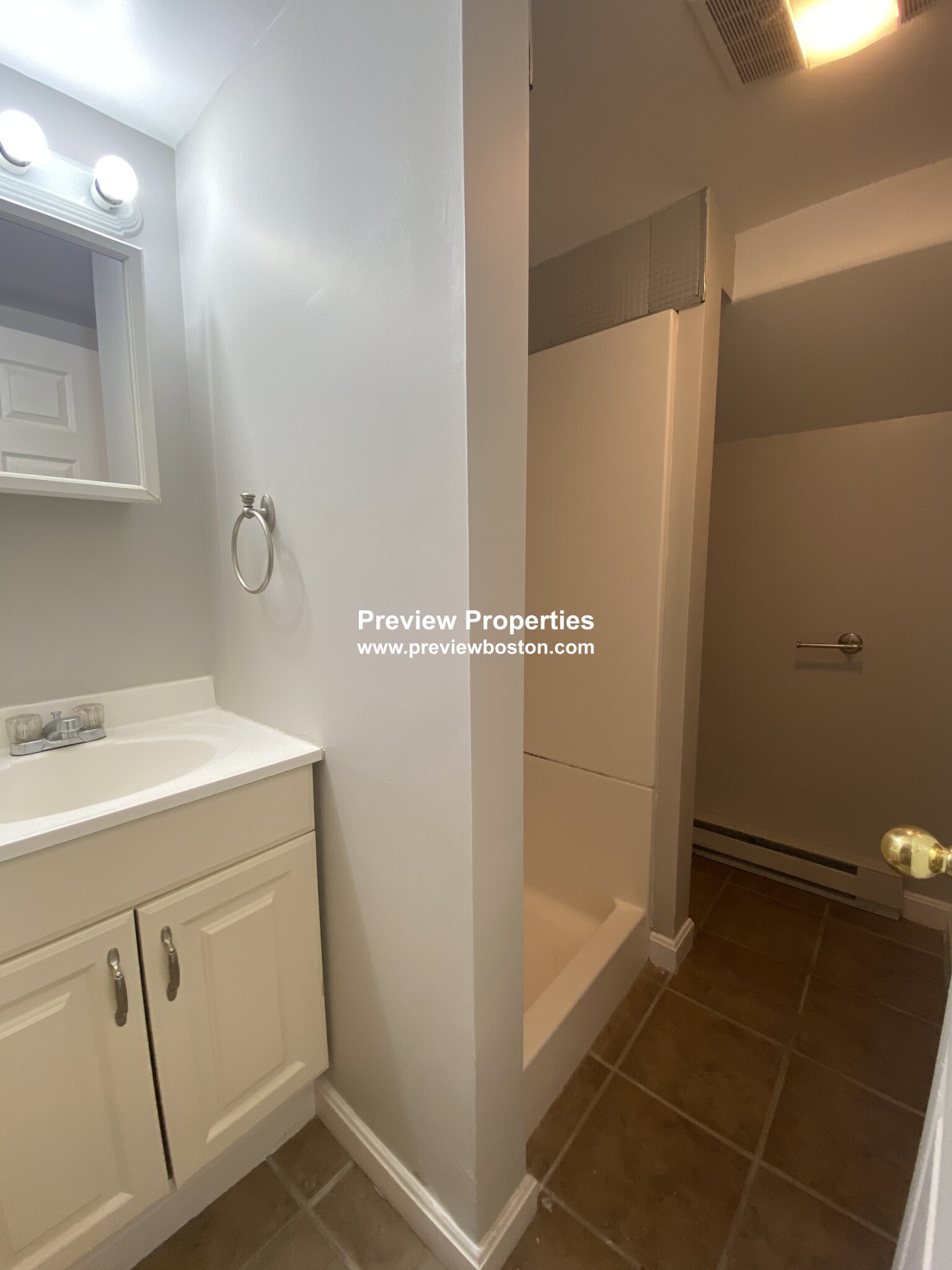 5 bed, 2.5 bath apartment for rent at 80 Lake St Unit 0, Brighton — photo 3 of 64
