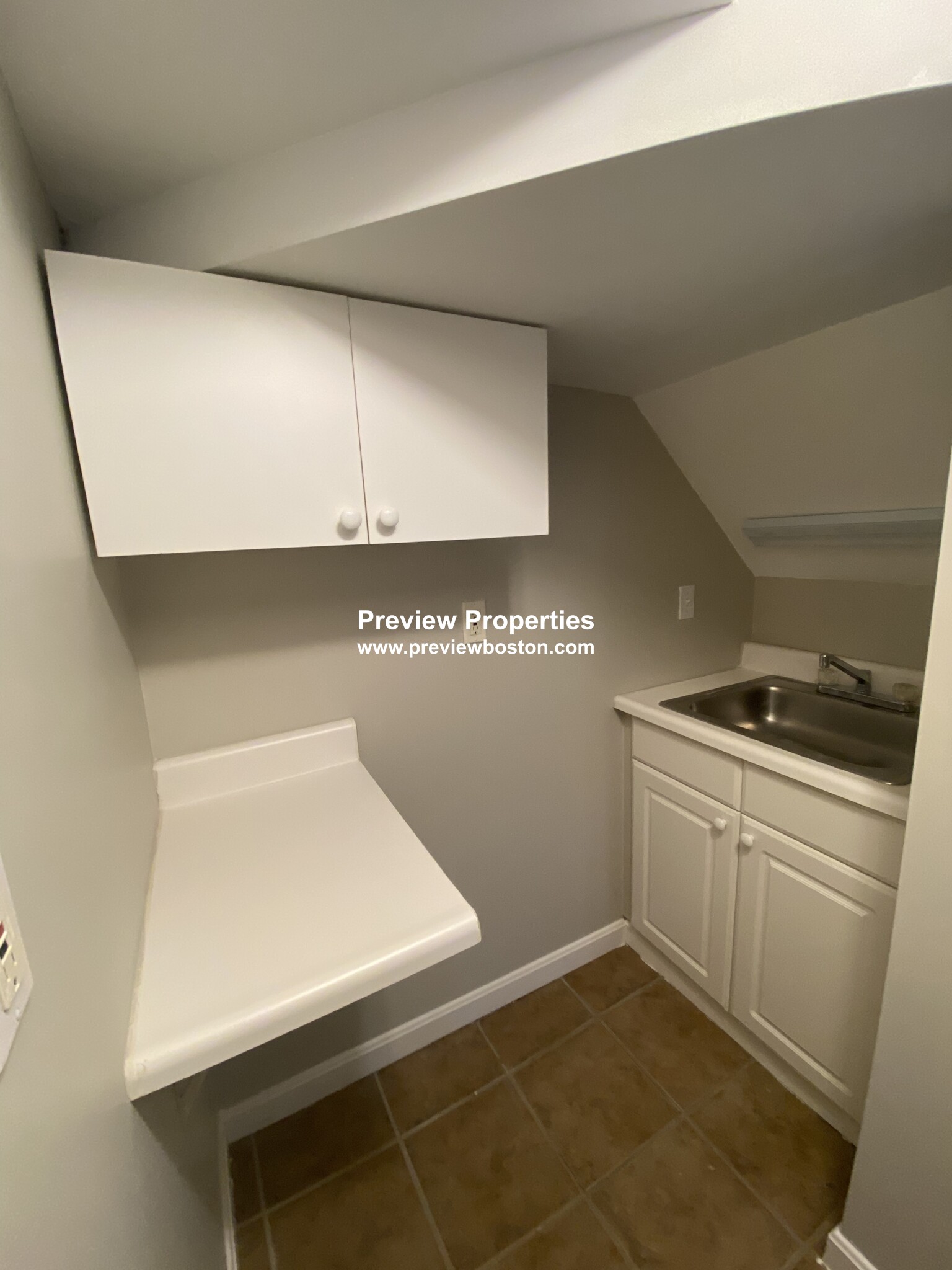 5 bed, 2.5 bath apartment for rent at 80 Lake St Unit 0, Brighton — photo 12 of 64