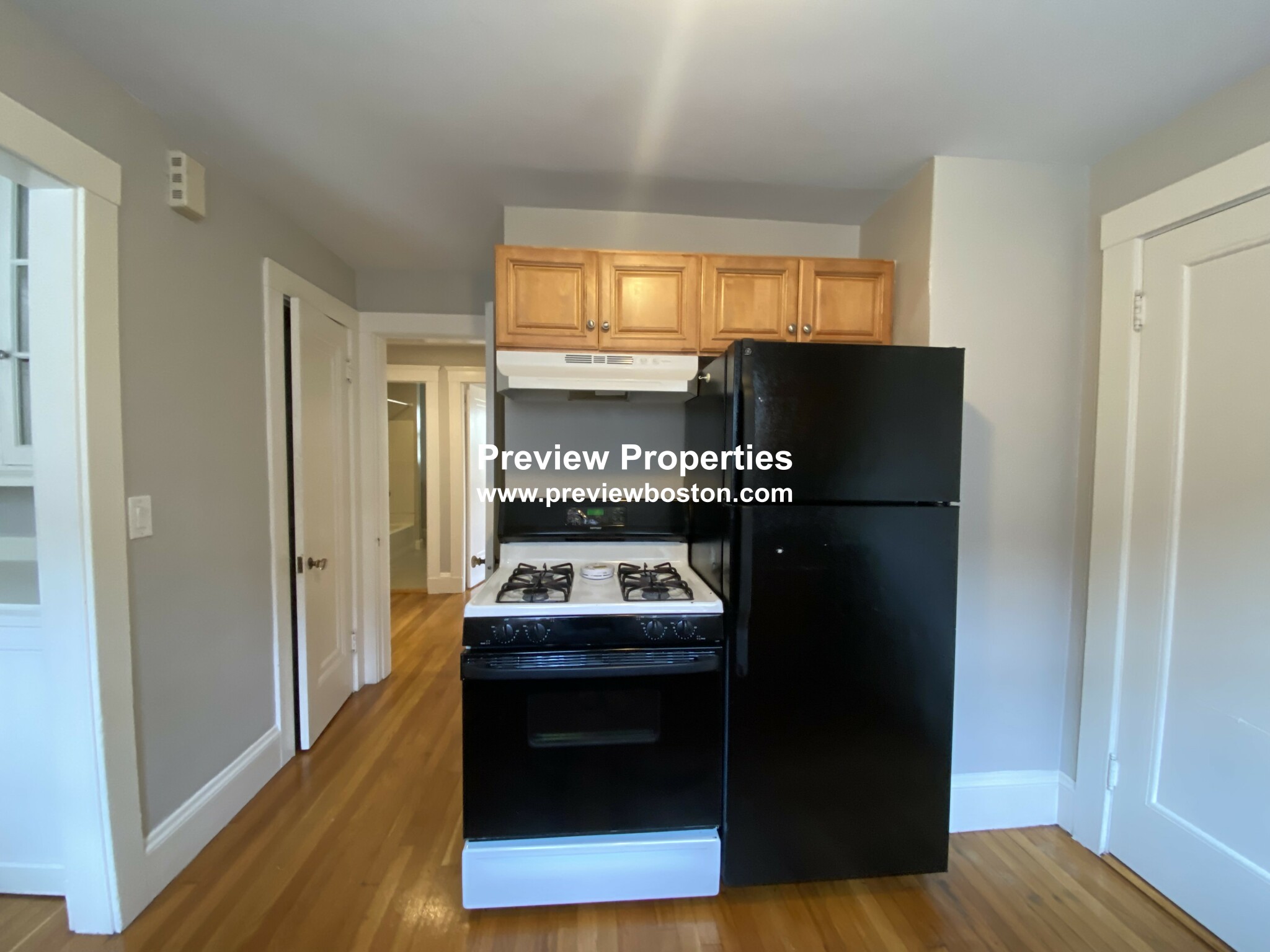 3 bed, 1 bath apartment for rent at 651 Washington St Unit 1, Brighton — photo 2 of 27