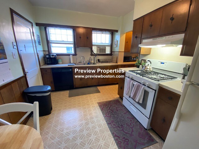 46 Harriet St, Brighton