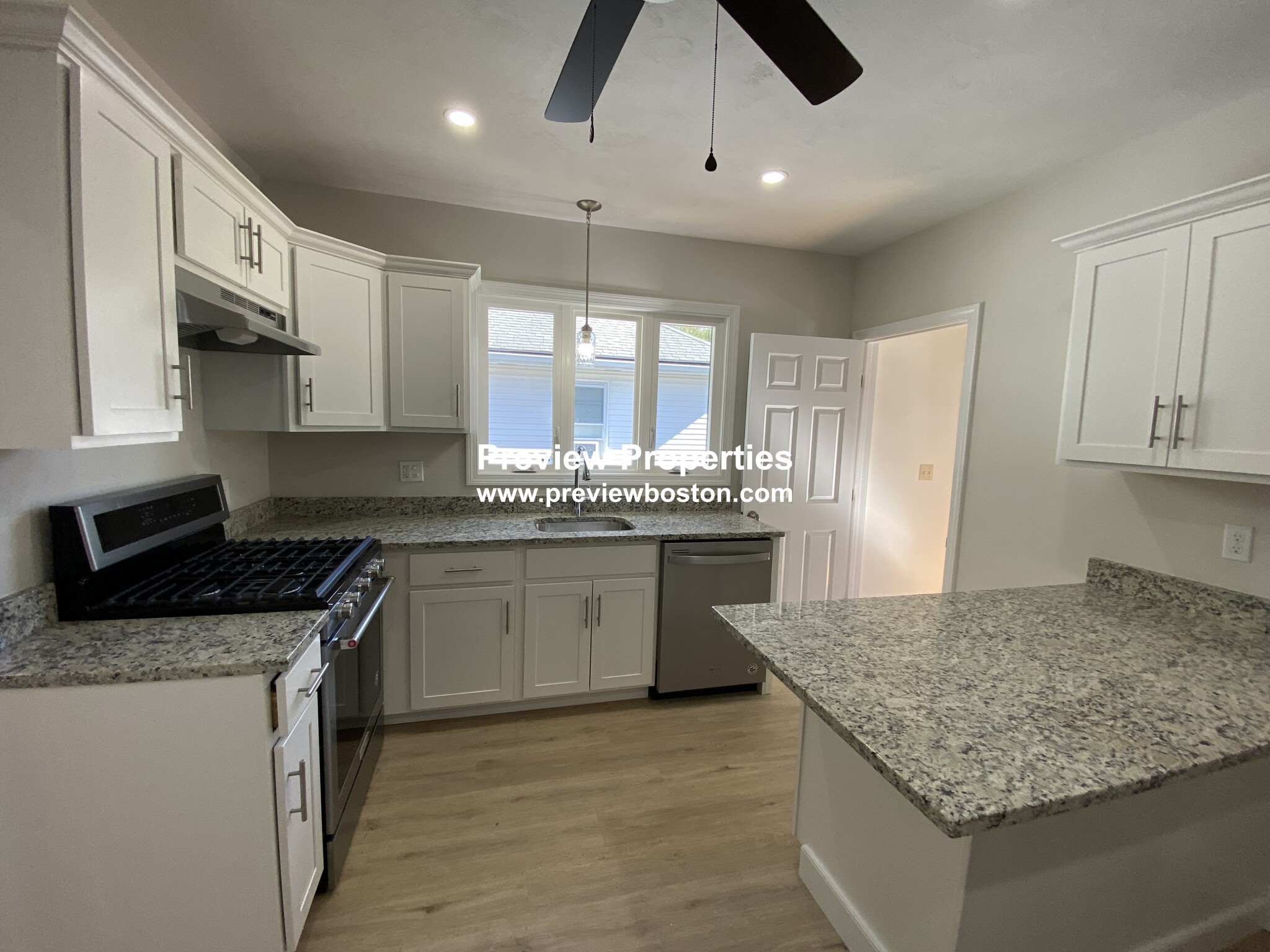 62 Kenrick St, Brighton