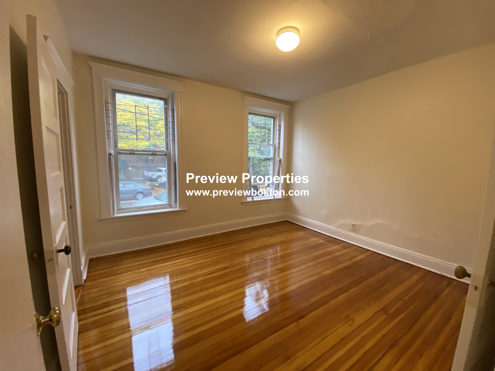 3 bed, 1 bath apartment for rent at 15 Mount Hood Rd Unit 2, Brighton — photo 8 of 14