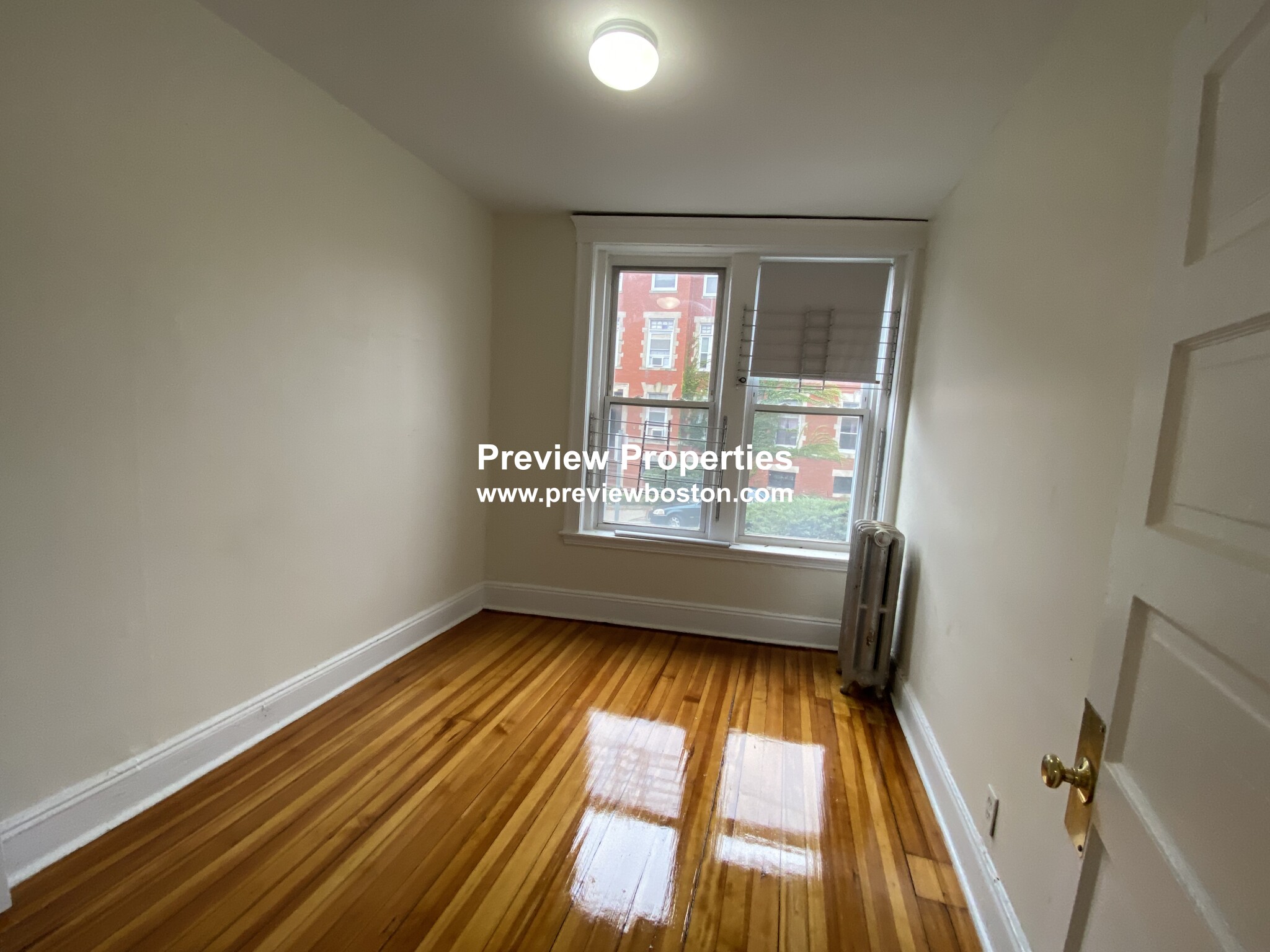 3 bed, 1 bath apartment for rent at 15 Mount Hood Rd Unit 2, Brighton — photo 5 of 14