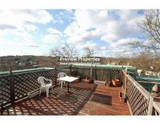 65 Strathmore Rd, Brighton