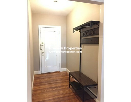 1 bed, 1 bath apartment for rent at 65 Strathmore Rd Unit 2, Brighton — photo 8 of 11