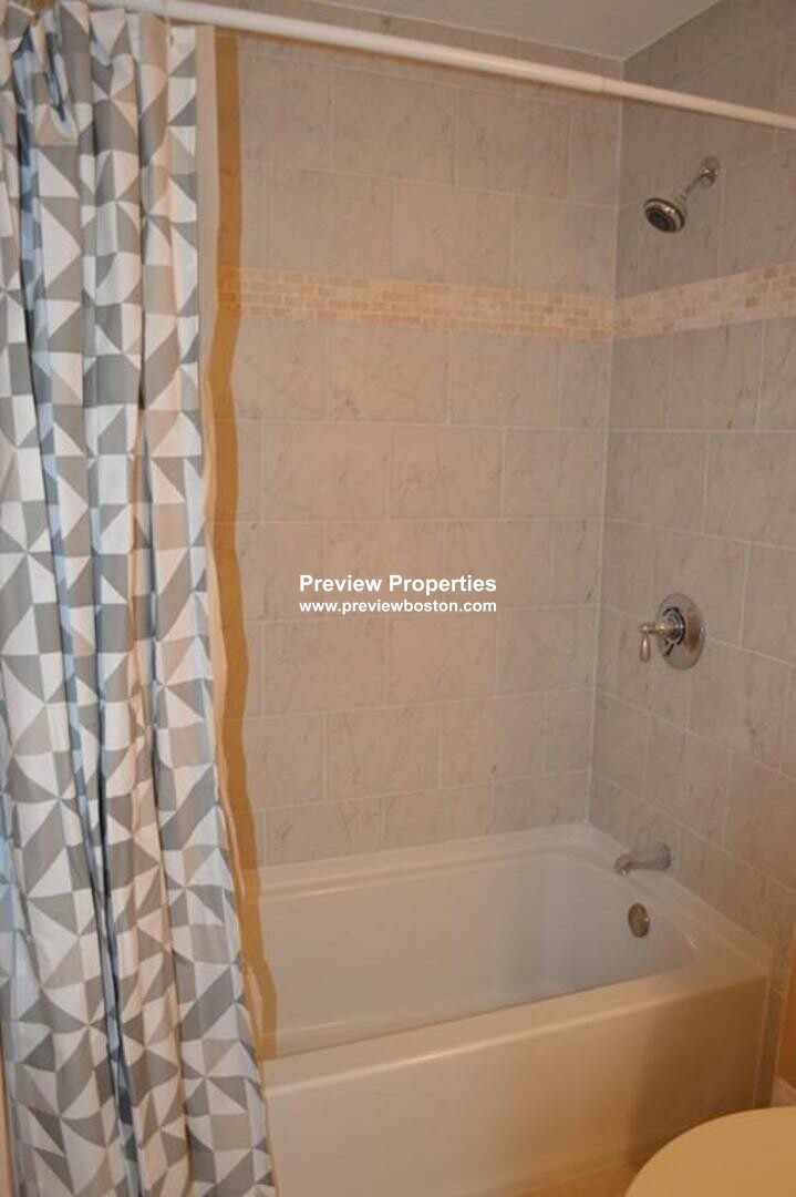 276 Chestnut Hill Ave, Brighton