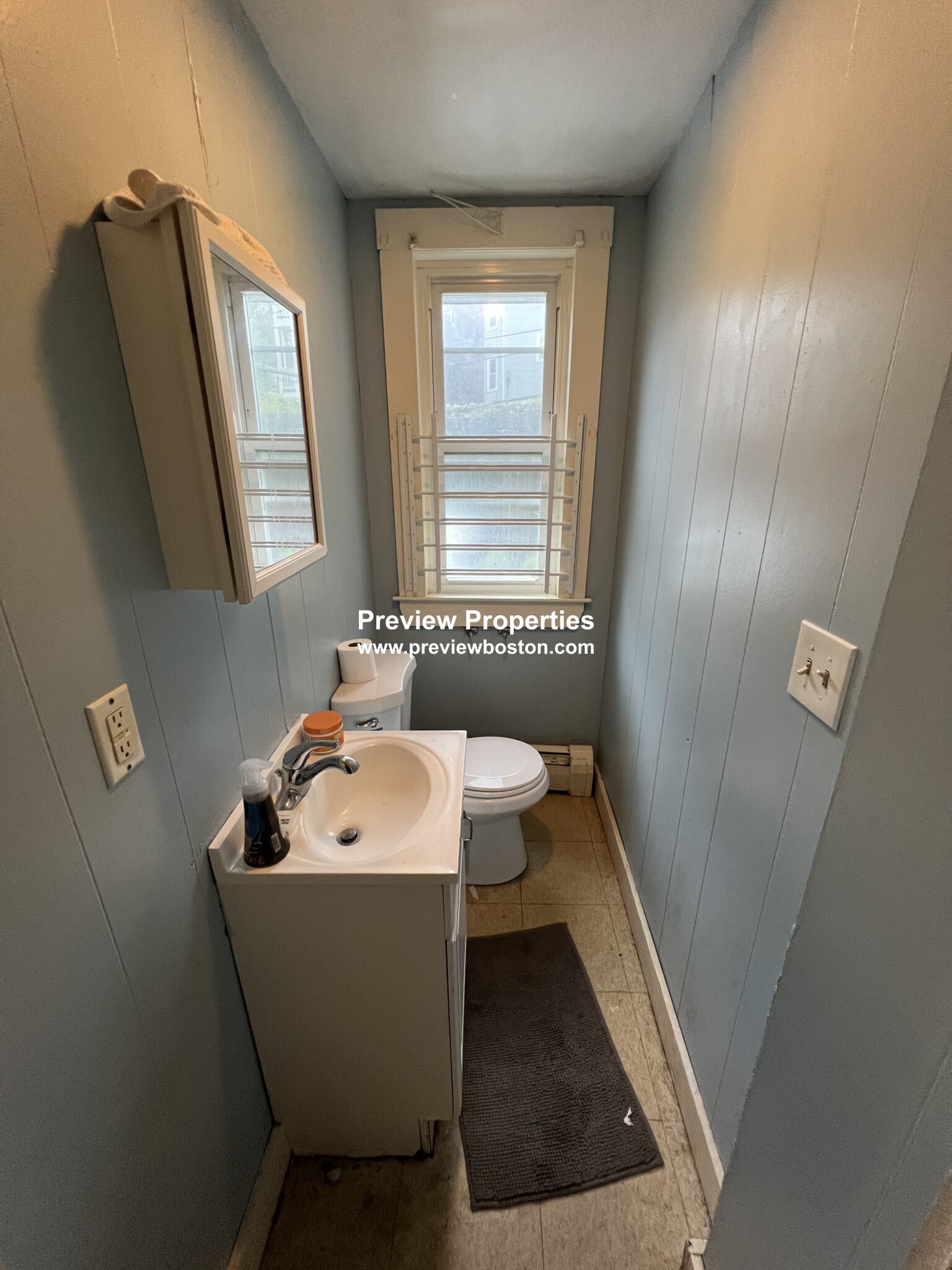 6 bed, 2.5 bath apartment for rent at 3 Folsom Ave Unit N/A, Roxbury — photo 3 of 16