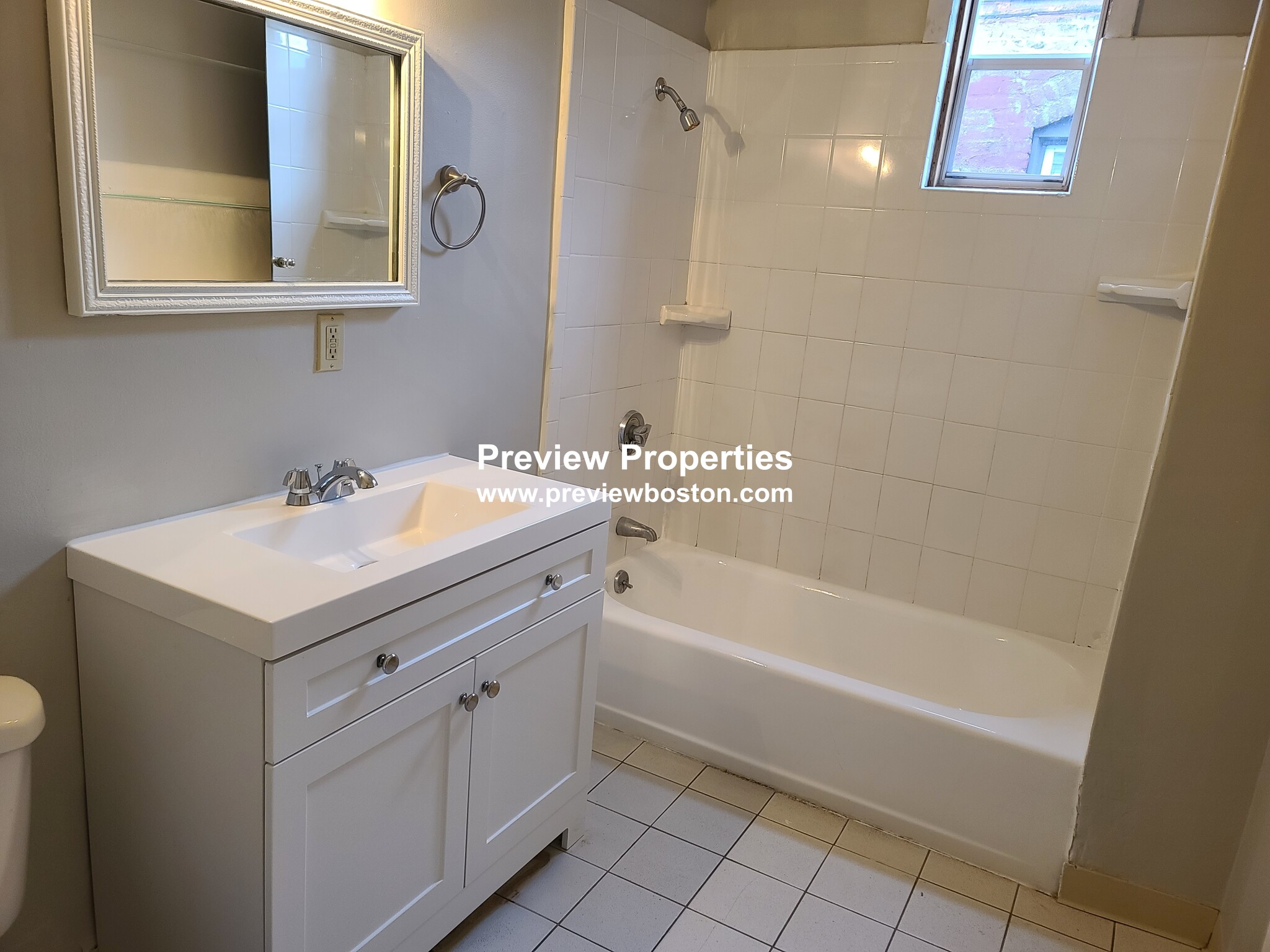 348 Faneuil St, Brighton