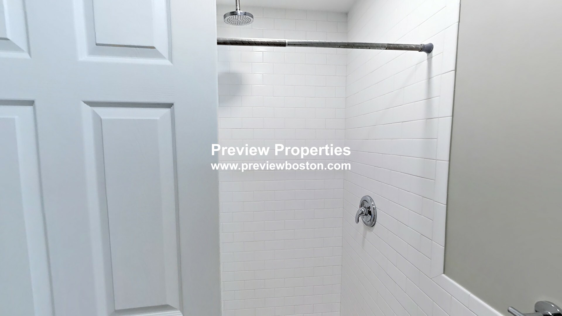 3 bed, 1 bath apartment for rent at 4 Weld Ave Unit 3, Roxbury — photo 6 of 14