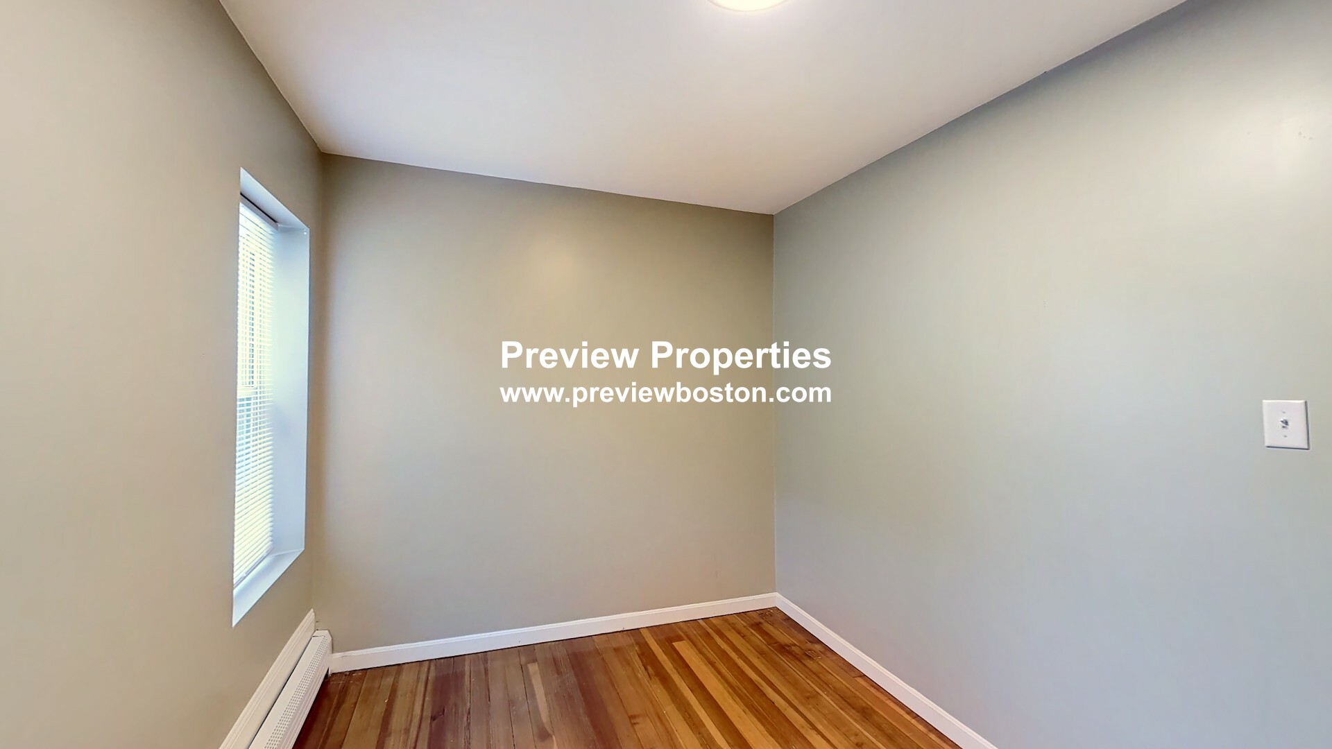 3 bed, 1 bath apartment for rent at 4 Weld Ave Unit 3, Roxbury — photo 9 of 14
