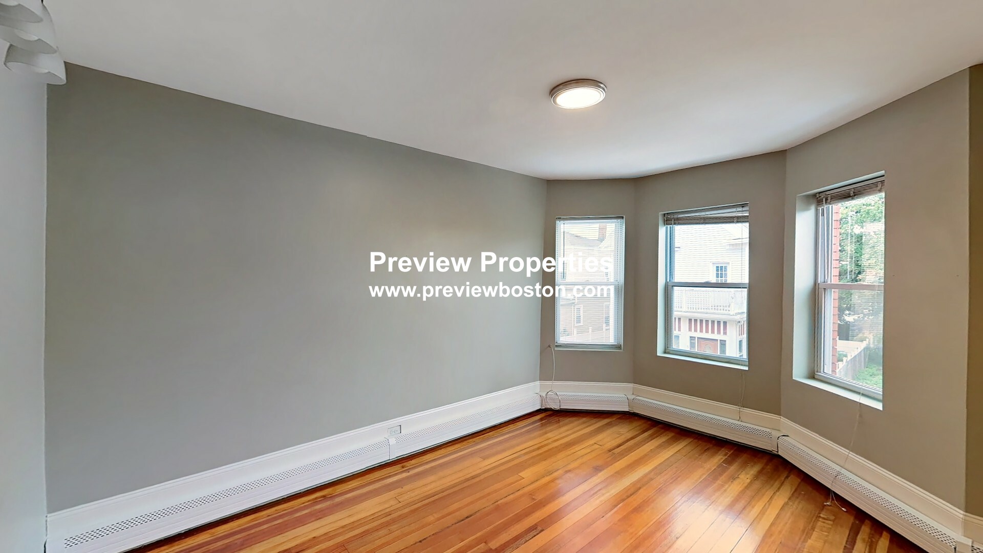 3 bed, 1 bath apartment for rent at 4 Weld Ave Unit 3, Roxbury — photo 10 of 14