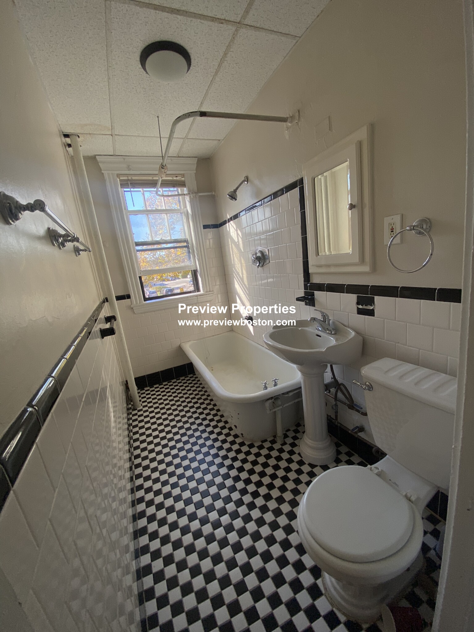 3 bed, 1 bath apartment for rent at 72 Strathmore Rd Unit 6B, Brighton — photo 17 of 17