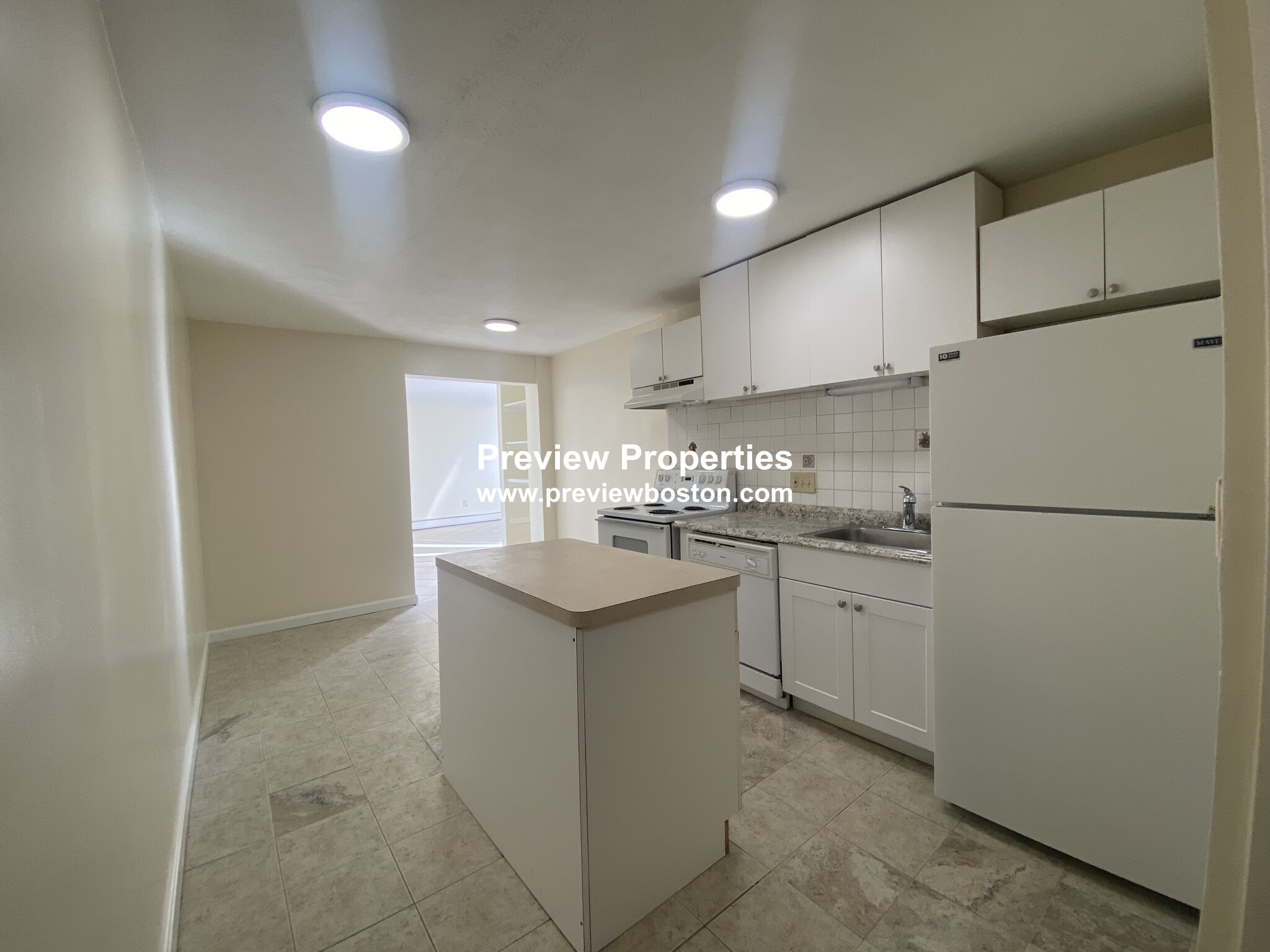 1 bed, 1 bath apartment for rent at 123 Sewall Ave Unit 1F, Brookline — photo 3 of 15