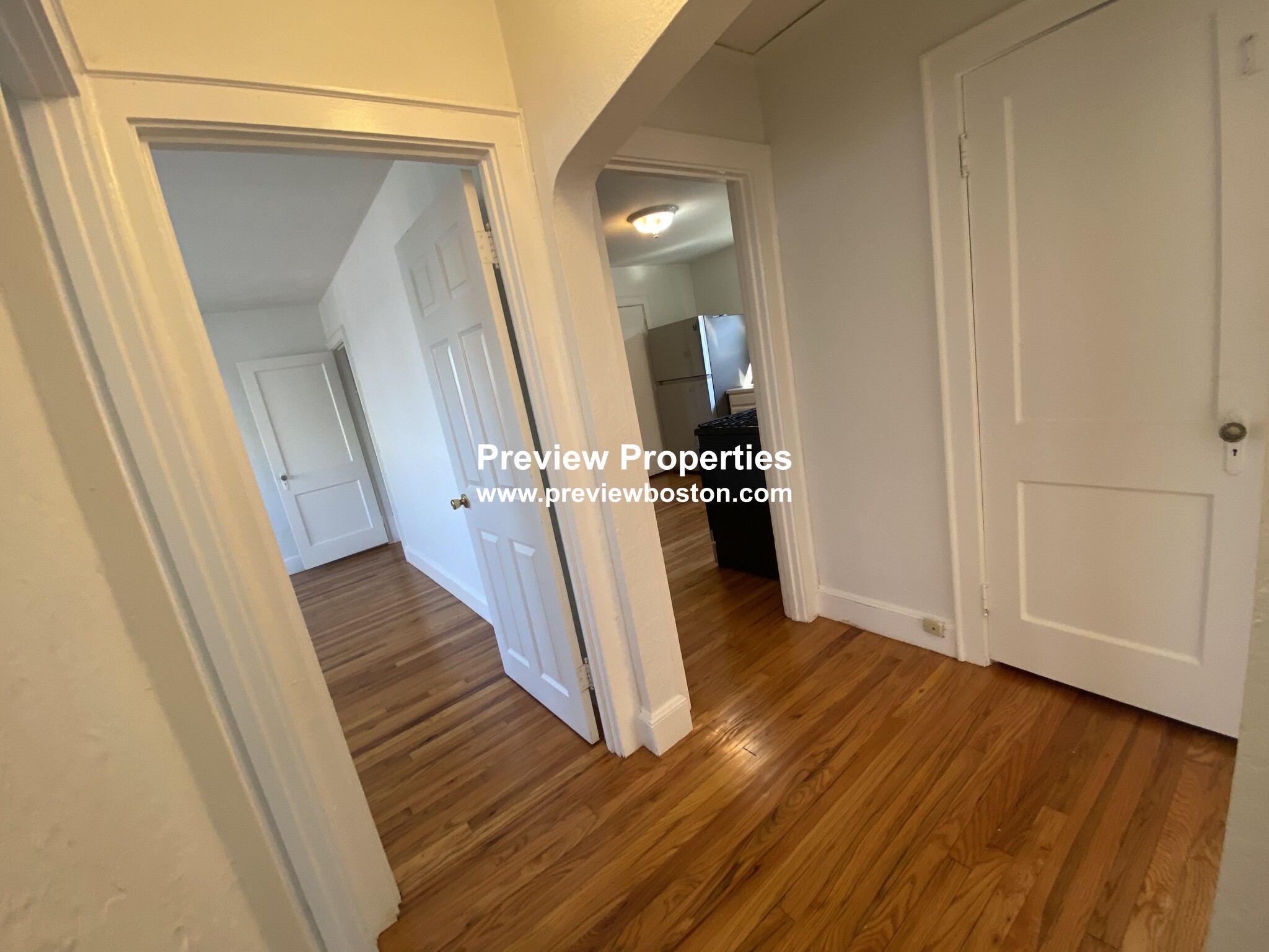 3 bed, 2 bath apartment for rent at 43 Hatherly Rd Unit 2, Brighton — photo 11 of 22
