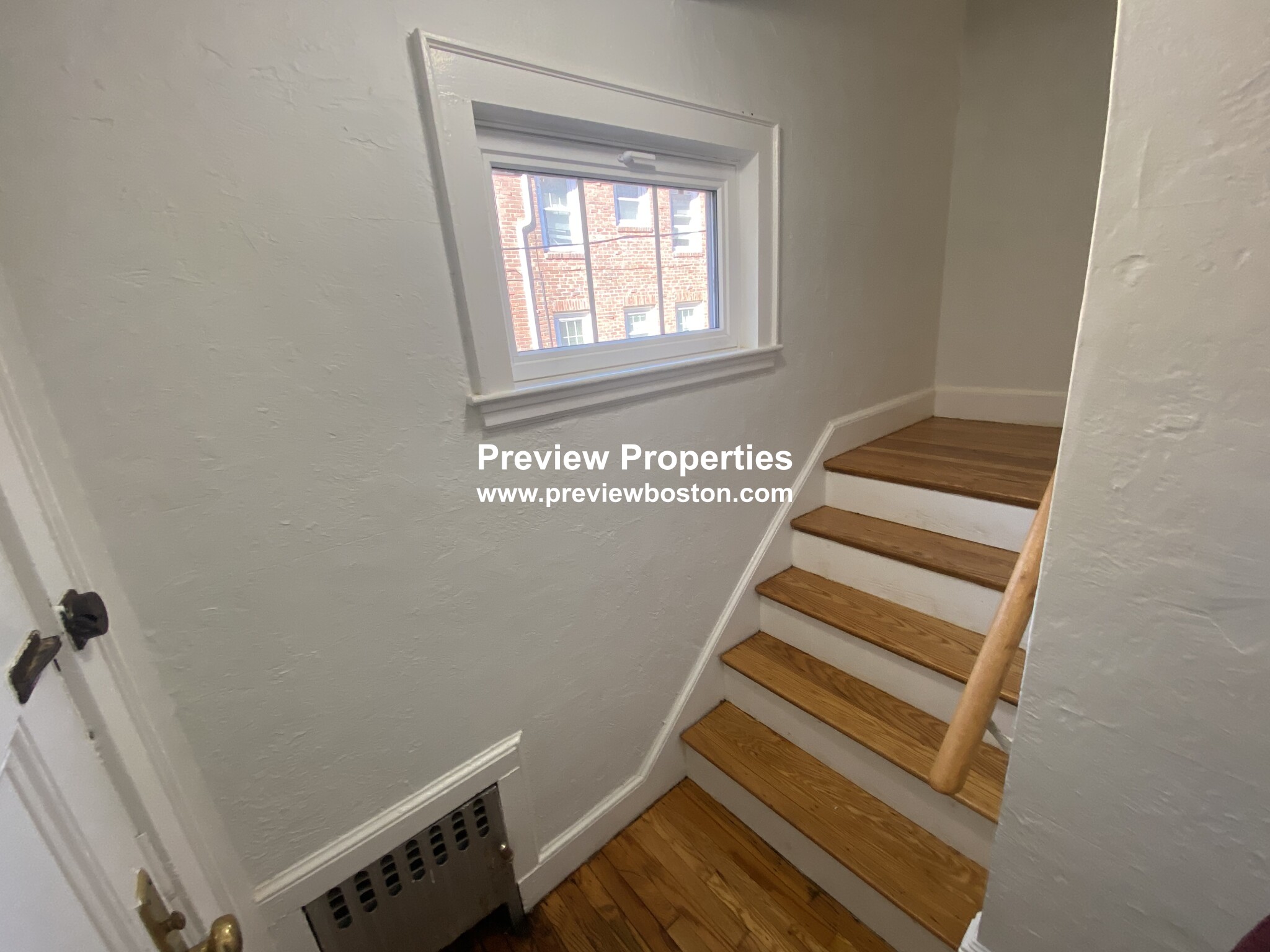 3 bed, 2 bath apartment for rent at 43 Hatherly Rd Unit 2, Brighton — photo 15 of 22